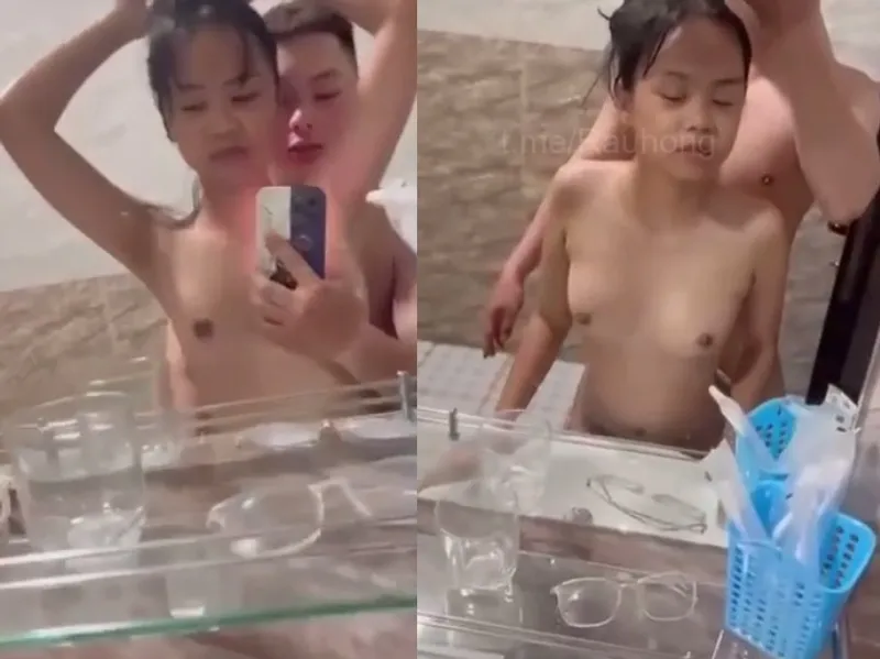 Nhỏ nhắn em cùng anh bồ quan hệ trước gương quay kỉ niệm